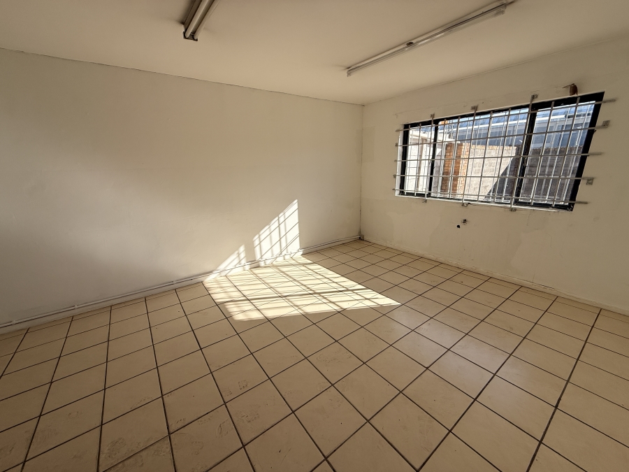 To Let Commercial Property for Rent in Blackheath Industrial Western Cape